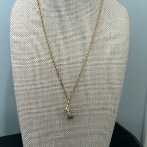 Natural Green Stone Pendant Necklace | Gold Tone Chain | Unique Stone Jewelry